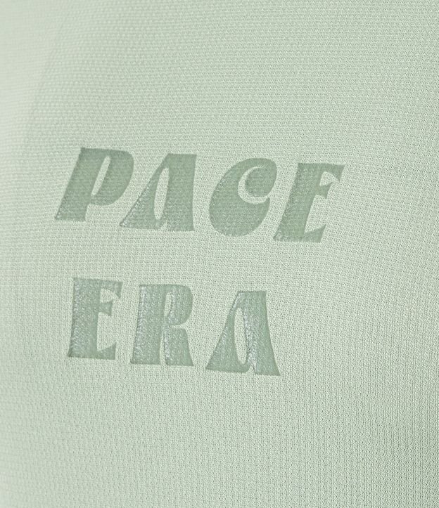 Remera Deportiva con Tecnologia Dry y Estampa Pace 5