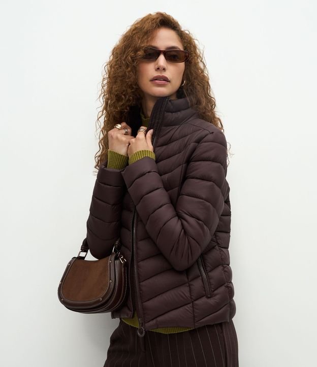 Campera Puffer Ultraligera en Poliamida con Bolsita