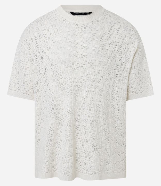 Remera Boxy en Viscosa Texturizado Perforaciones