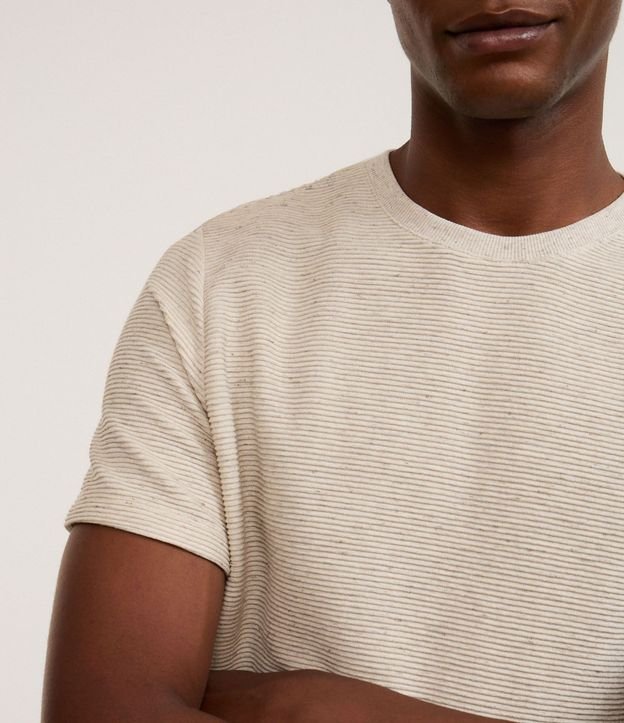 Remera Regular en Algodón con Textura Horizontal 3