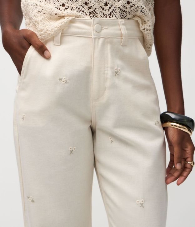 Pantalón Recto Cropped en Algodón con Bordado Floral 5
