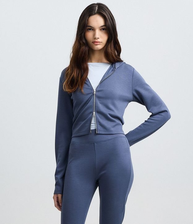 Campera en Modal con Capucha y Cierre en Cremallera