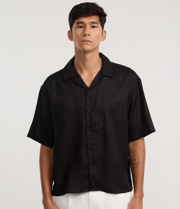 Camisa Boxy en Puro Lino con Cuello Bowling 2