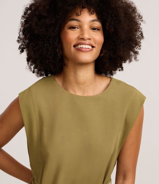 Vestido Evasê Midi en Viscolino con Cinturón Cuerda 3