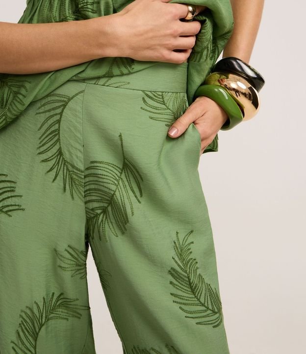 Pantalón Wide Leg en Viscosa con Bordado Follaje 4