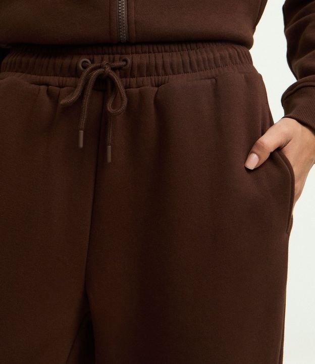 Pantalón Recto en Algodón con Felpa y Cintura Ajustable 4