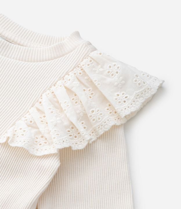 Blusa Infantil en Rib con Volado Broderie - Talle 1 a 6 años 4