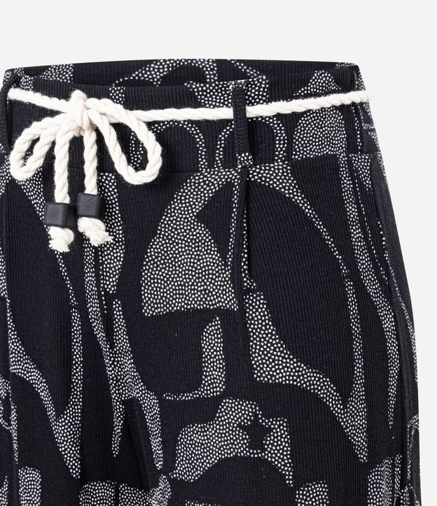 Pantalón Recto Acanalada en Viscosa con Cinturón Cuerda y Estampa Abstracta 7