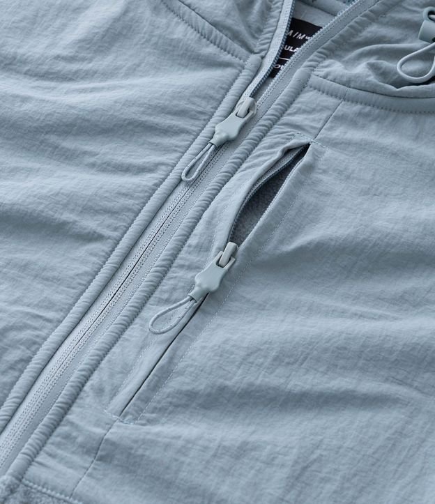 Buzo Masculino de Fleece con Capucha y Recorte en Tejido Plano 9