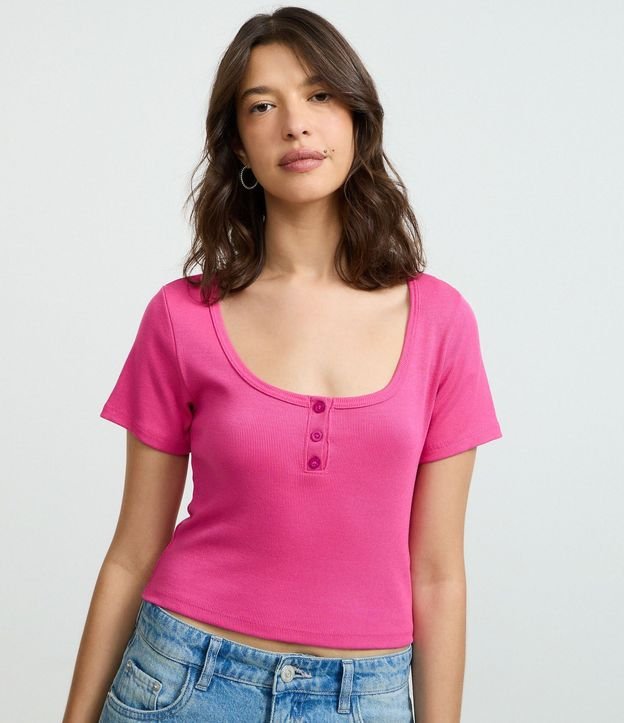 Blusa en Rib con Botones en el Escote