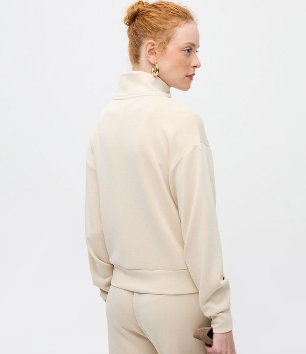 Buzo Algodón con Cuello Alto 4