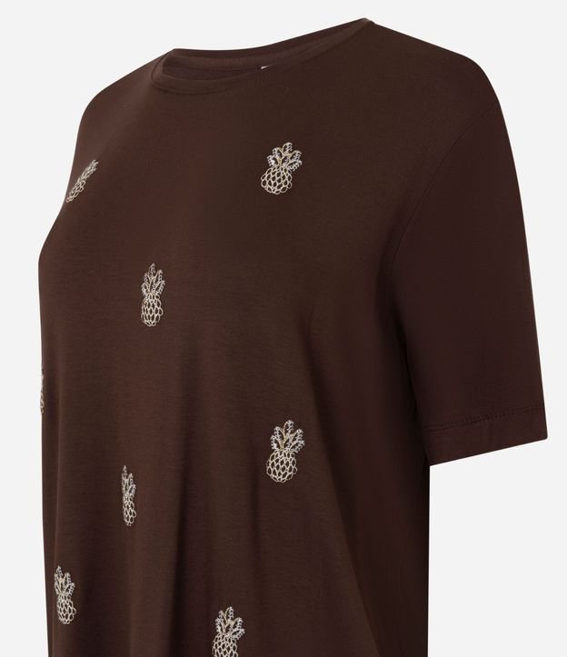 Blusa en Viscosa con Bordados de Piñas 2