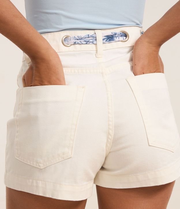 Short Slim Cintura Alta en Jeans con Cinturón Pañuelo 5