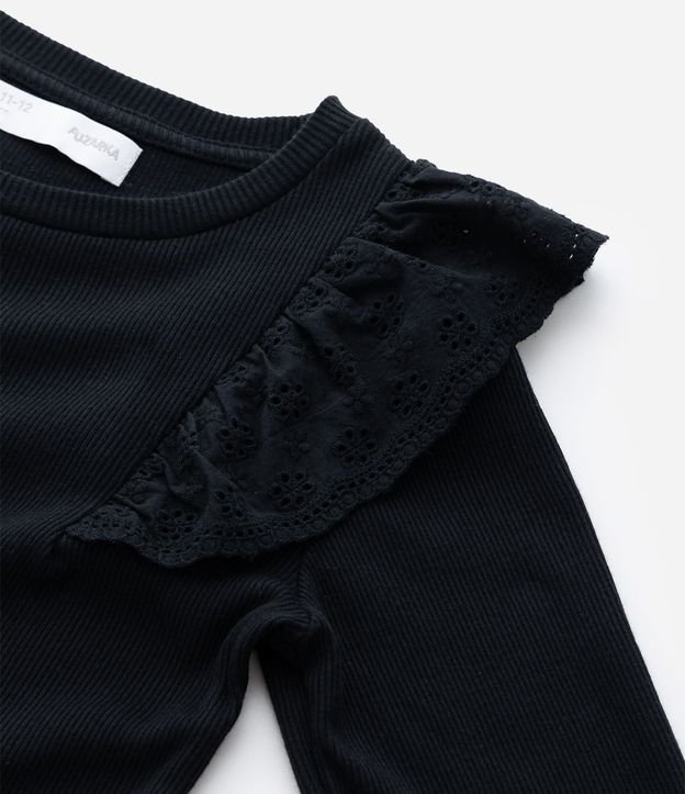 Remera Infantil Rib con Volado de Broderie – Talle 5 A 14 años 7