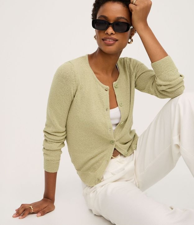 Cardigan en Punto con Botones y Escote U 5