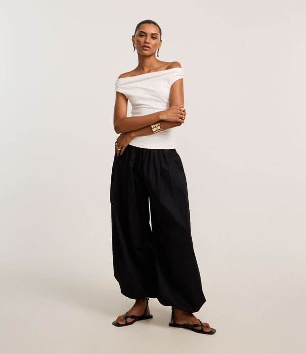 Blusa Texturizada con Escote Hombro a Hombro 2