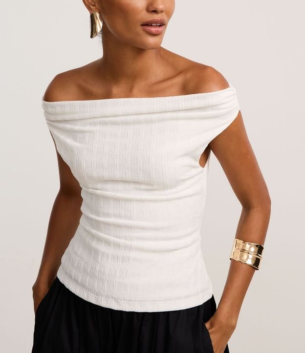 Blusa Texturizada con Escote Hombro a Hombro 3