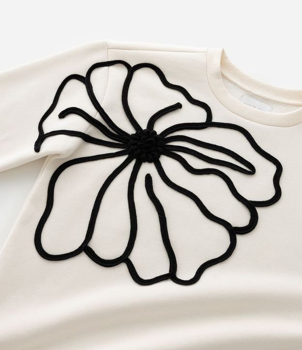 Sueter  Infantil con Flor Bordada en Cuerda – Talle 5 a 14 años 8