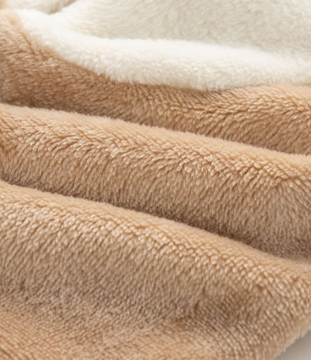 Enterito Infantil en Plush con Capucha de Oso – Talle 0 a 18 Meses 5
