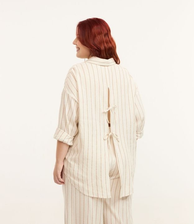 Camisa en Viscolino Rayada con Lacitos en la Espalda Curve & Plus Size 4