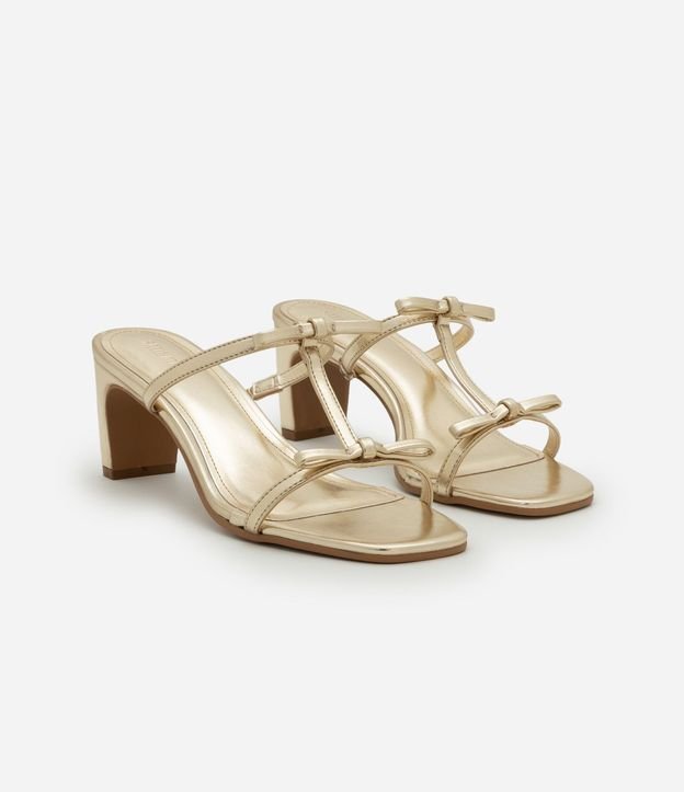 Sandalia Mule con Tiras Finas y Lacitos 2