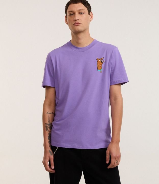 Remera Comfort en Media Malla con Estampa Scooby Doo 2