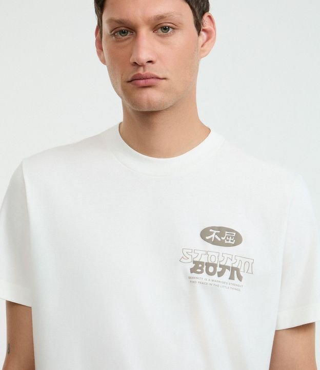 Remera Comfort en Algodón con Estampa Frente y Espalda de Garza 5