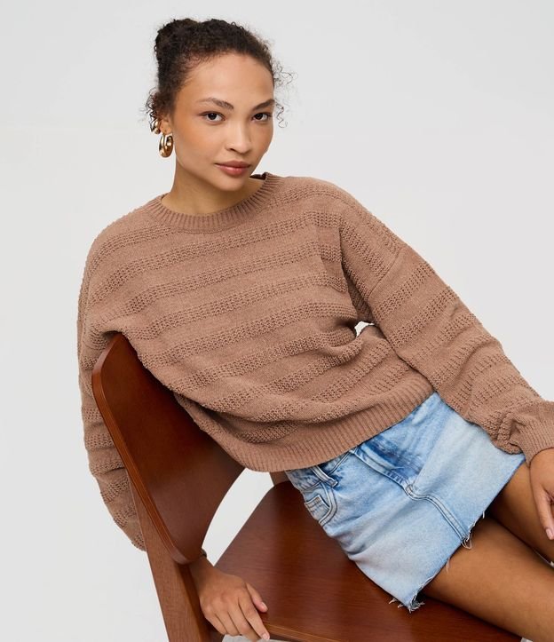 Blusa en Punto Texturizado con Lineas Horizontales