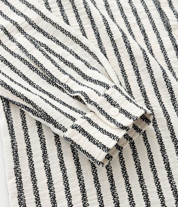 Camisa Comfort en Sastre con Rayas Verticales 8