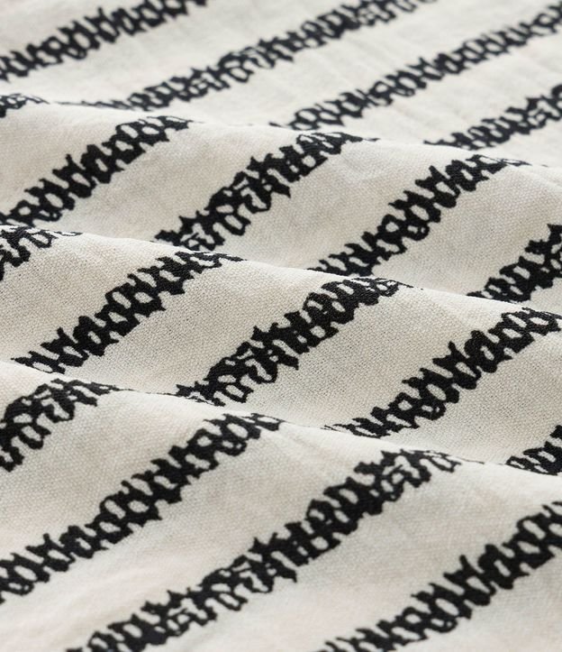 Camisa Comfort en Sastre con Rayas Verticales 9