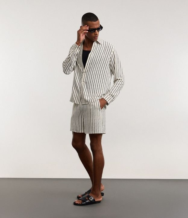 Camisa Comfort en Sastre con Rayas Verticales