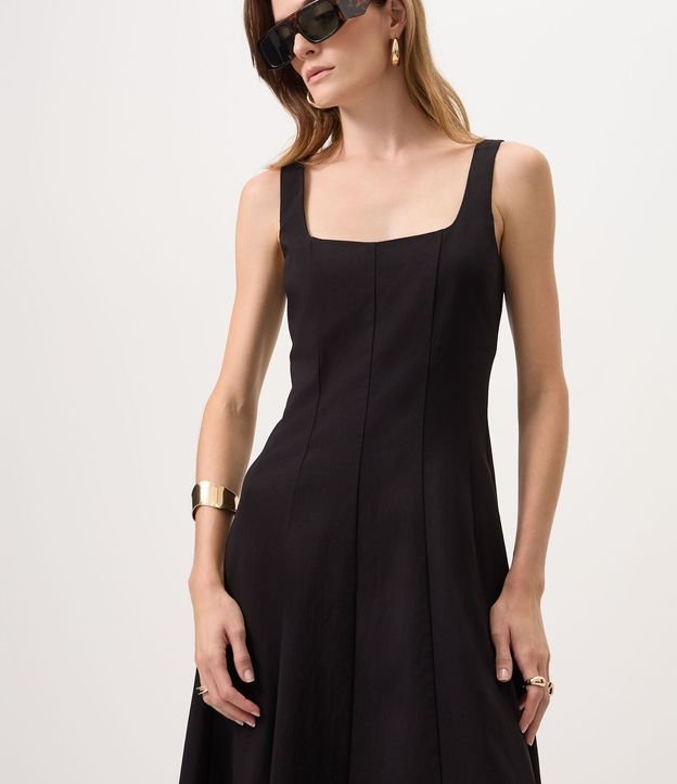 Vestido Evasê Midi en Viscosa con Escote Cuadrado y Recortes 5