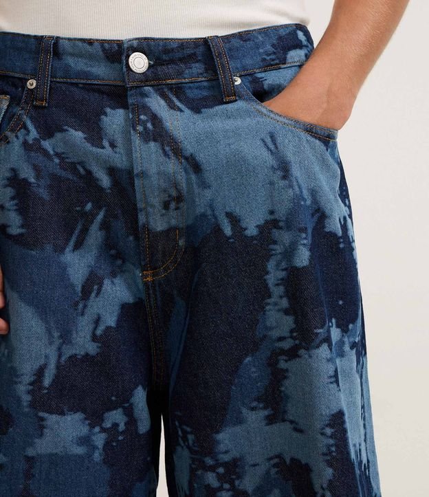 Bermuda Baggy Relaxed en Jeans con Estampa Manchada 4