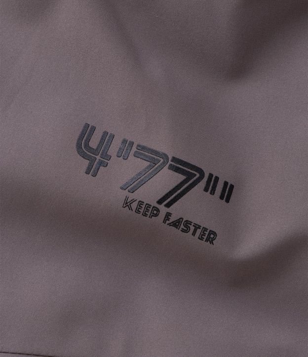 Campera Deportiva con Capucha y Estampa Lettering 11