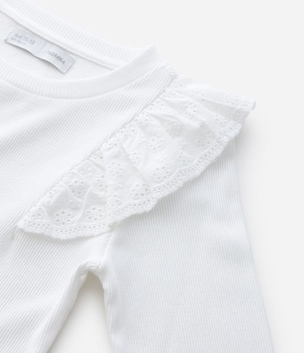 Remera Infantil Rib con Volado de Broderie – Talle 5 A 14 años 6