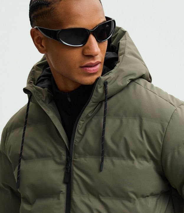 Campera Puffer Deportiva sin Costura con Capucha