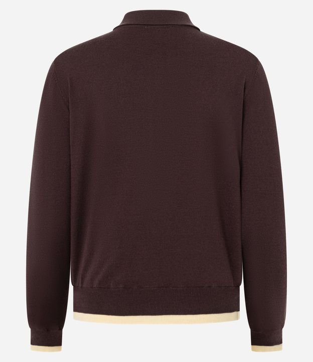 Blusa en Punto con Cuello Polo y Detalles Contrastantes 7