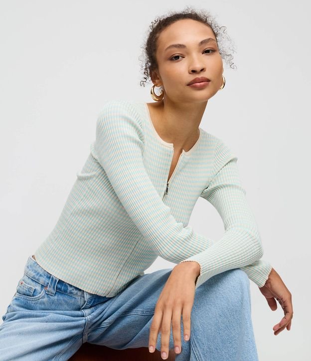 Cardigan en Punto con Cremallera Doble y Cuello Redondo 2