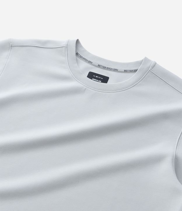 Buzo Deportivo con Cuello Redondo y Etiqueta Aplicada 5