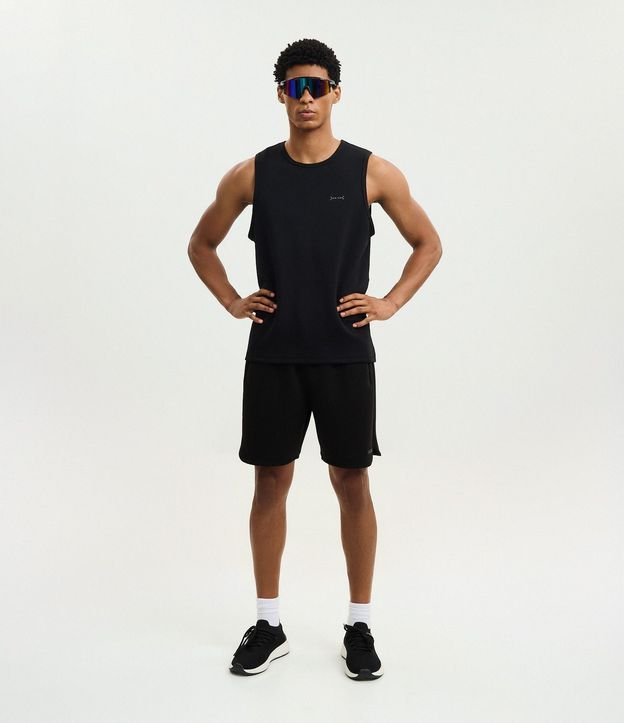 Musculosa Tecnologia Dry en Malla con Modal y Estampa Minimalista 2
