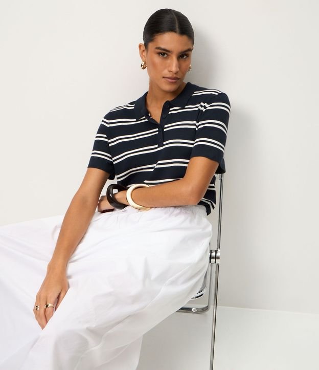 Blusa en Punto con Cuello Polo y Estampado Rayada 5
