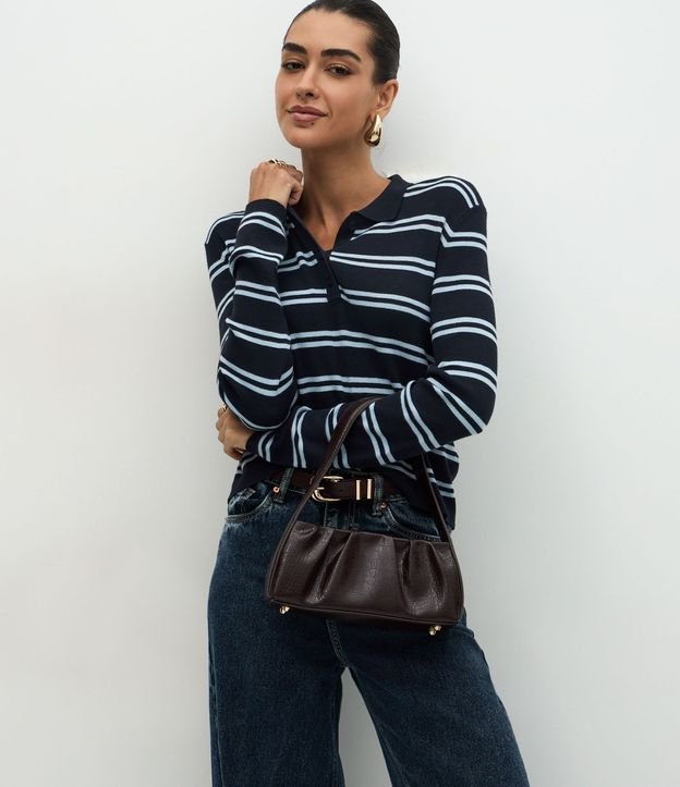 Blusa en Punto con Estampa Rayada y Cuello Polo
