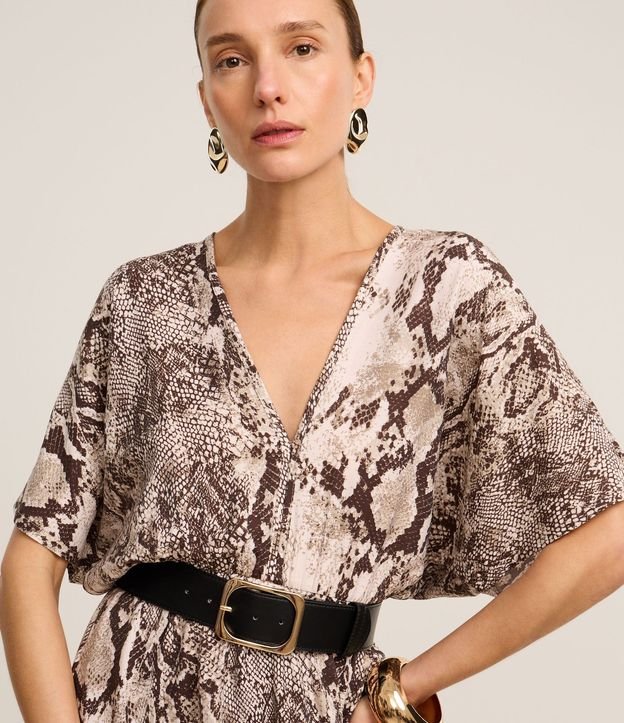 Vestido Evasê Largo en Crepé con Estampa Serpiente 5