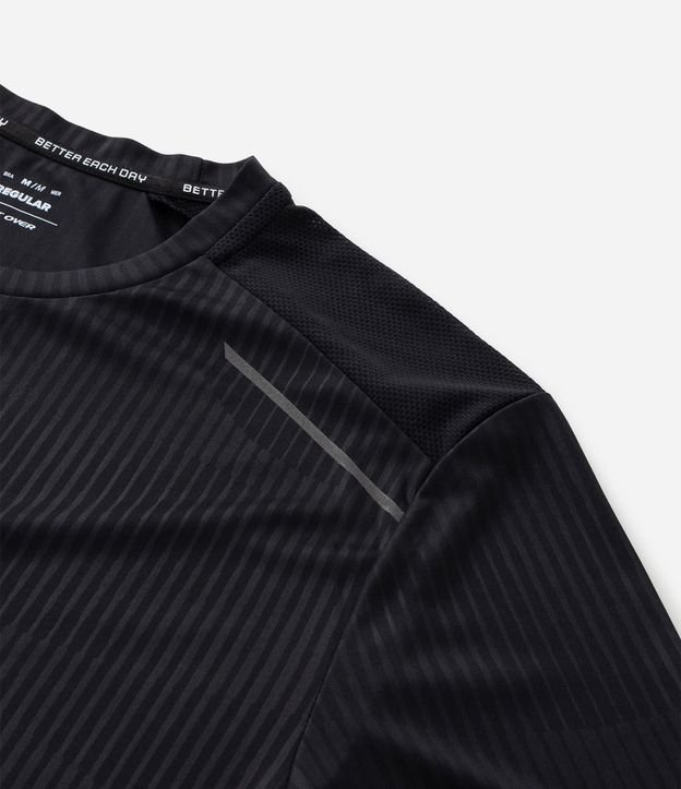 Remera Deportiva Regular con Tecnologia Dry 6