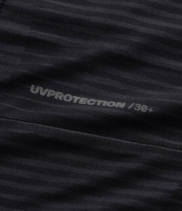 Remera Deportiva Regular con Tecnologia Dry 8