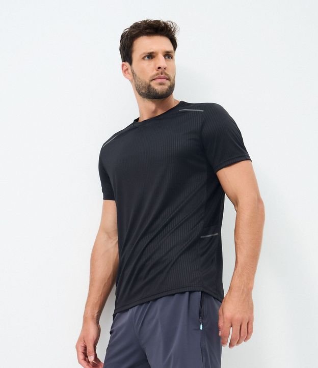 Remera Deportiva Regular con Tecnologia Dry