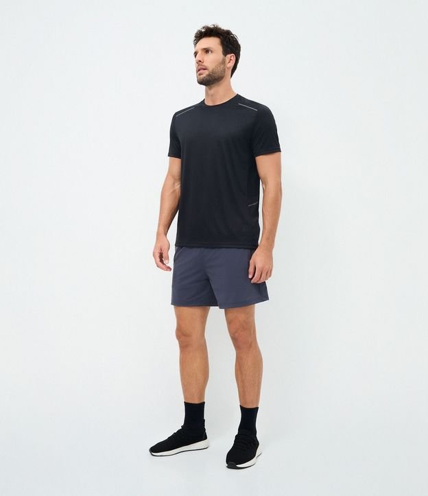 Remera Deportiva Regular con Tecnologia Dry 2