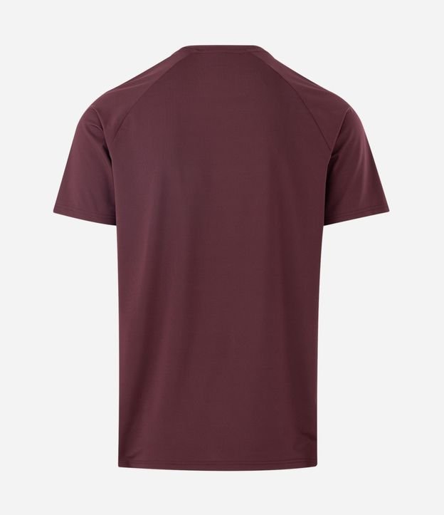 Remera Deportiva con Tecnologia Dry y Laser Cut 6