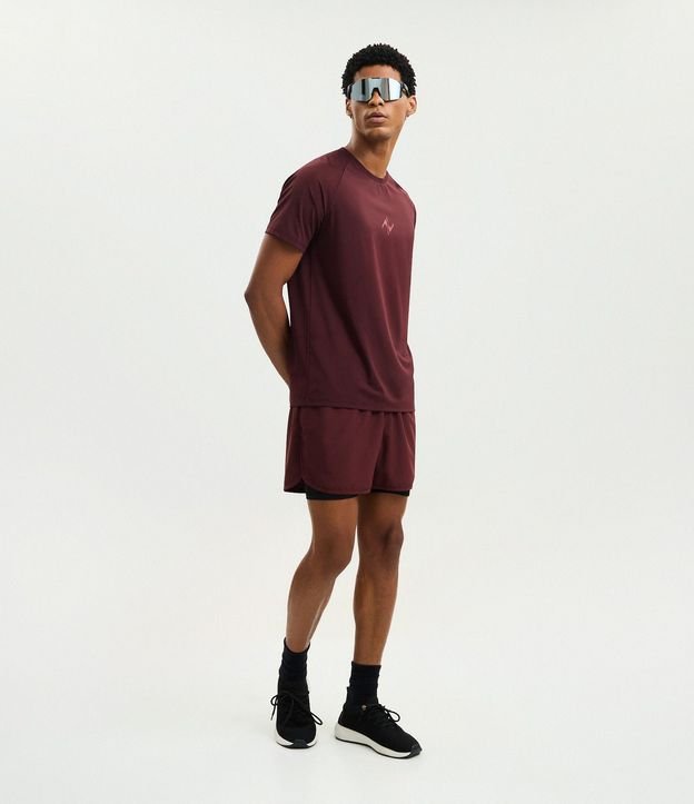 Remera Deportiva con Tecnologia Dry y Laser Cut 2