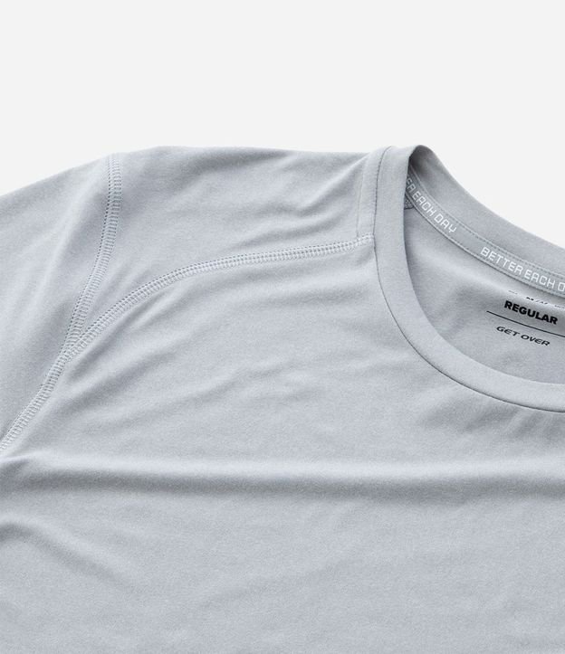 Remera Deportiva con Etiqueta en la Barra y Manga Corta 8